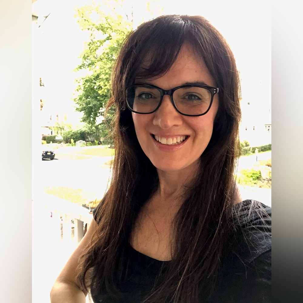 Meet your Posher, Michele